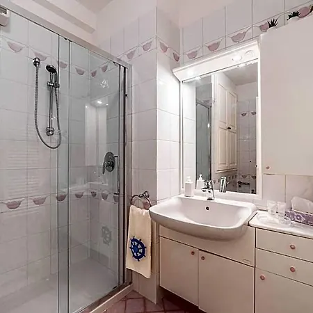 Sant'alfonso Aparthotel 4*