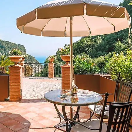Aparthotel Sant'alfonso Amalfi